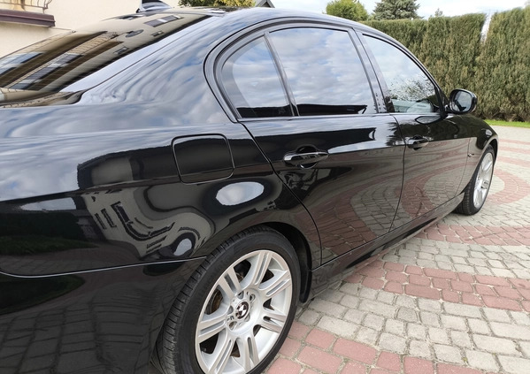 BMW Seria 3 cena 32900 przebieg: 265000, rok produkcji 2009 z Złocieniec małe 781